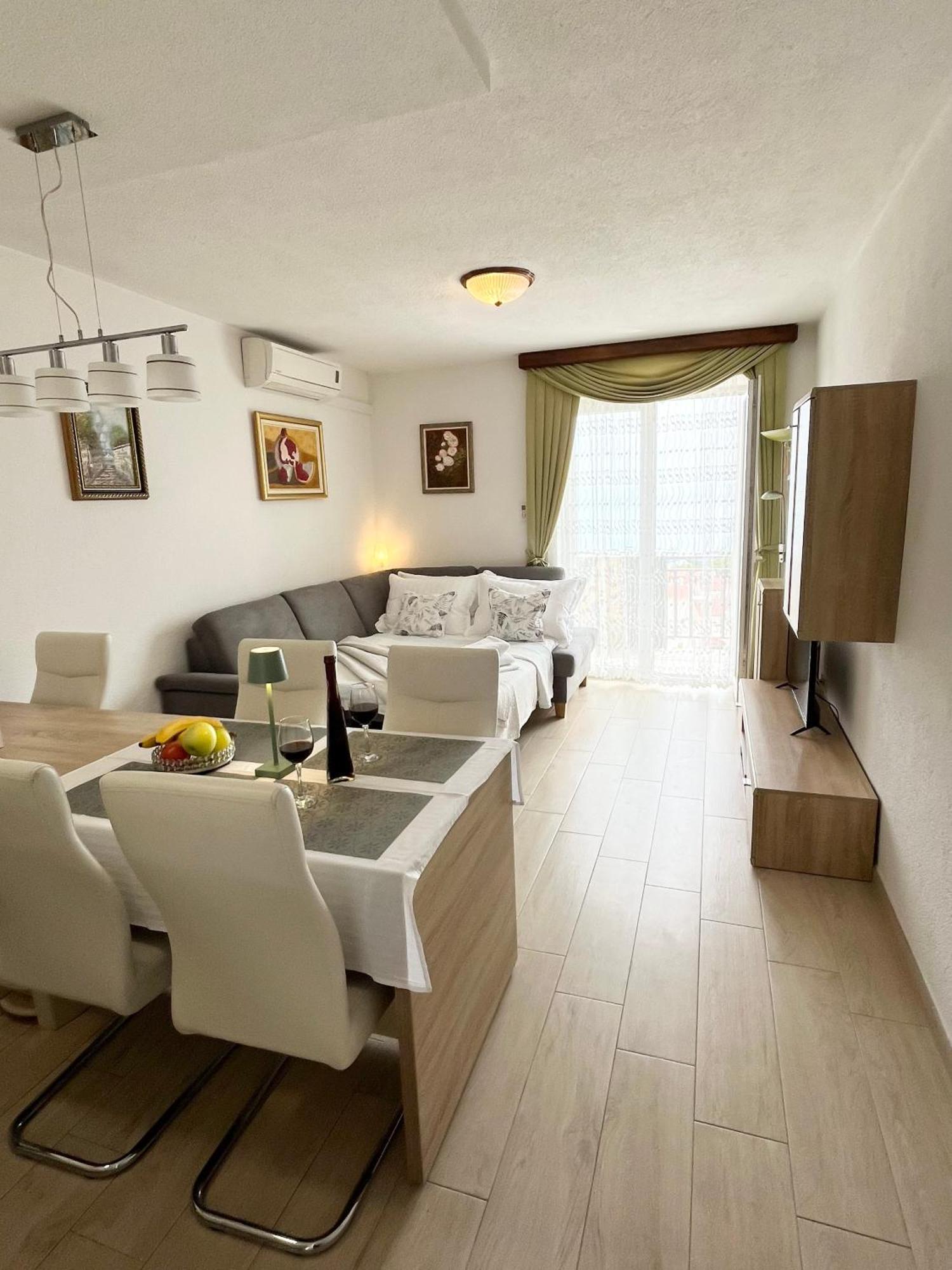 Apartments Irma Baška Voda المظهر الخارجي الصورة