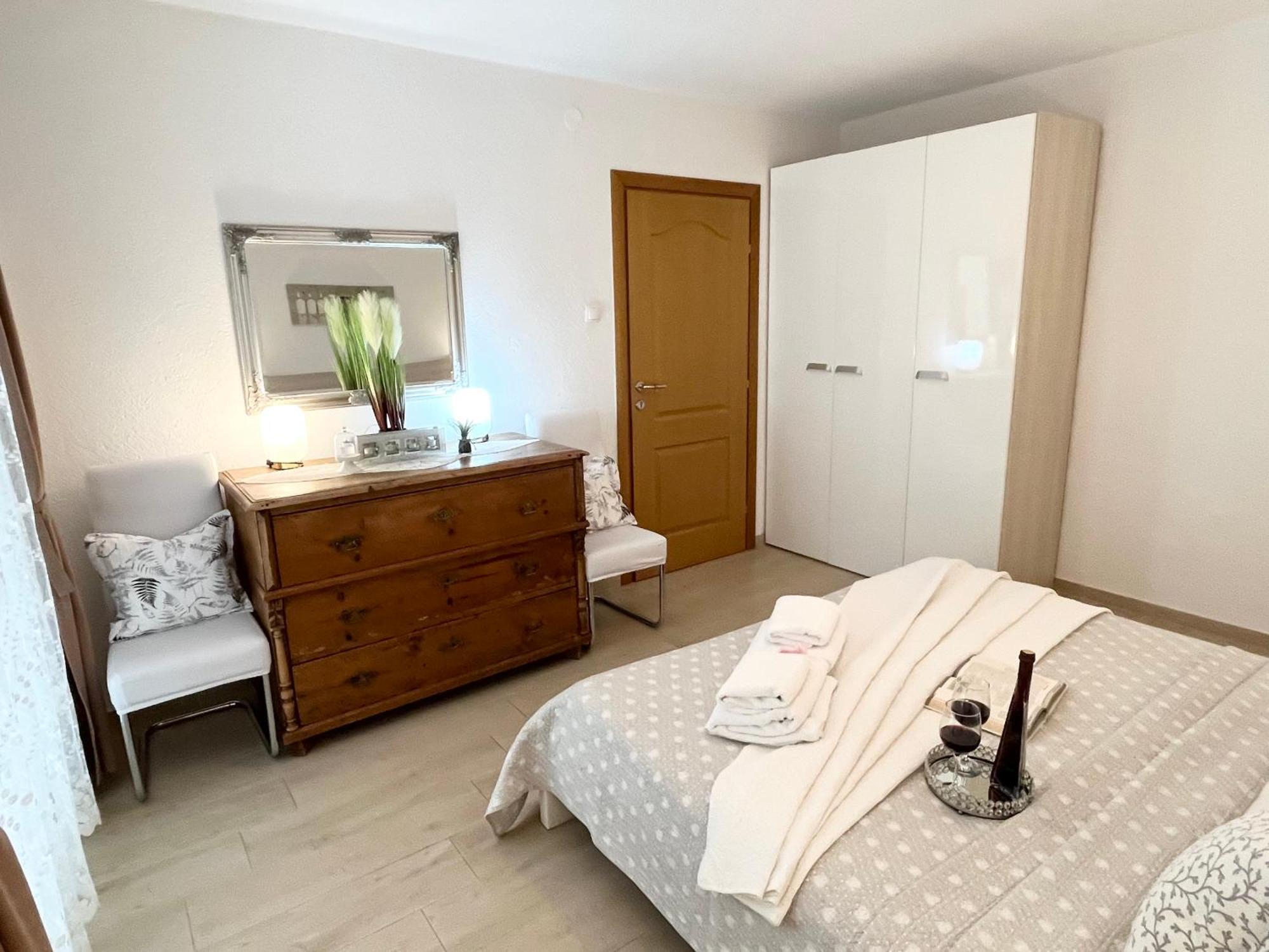 Apartments Irma Baška Voda المظهر الخارجي الصورة