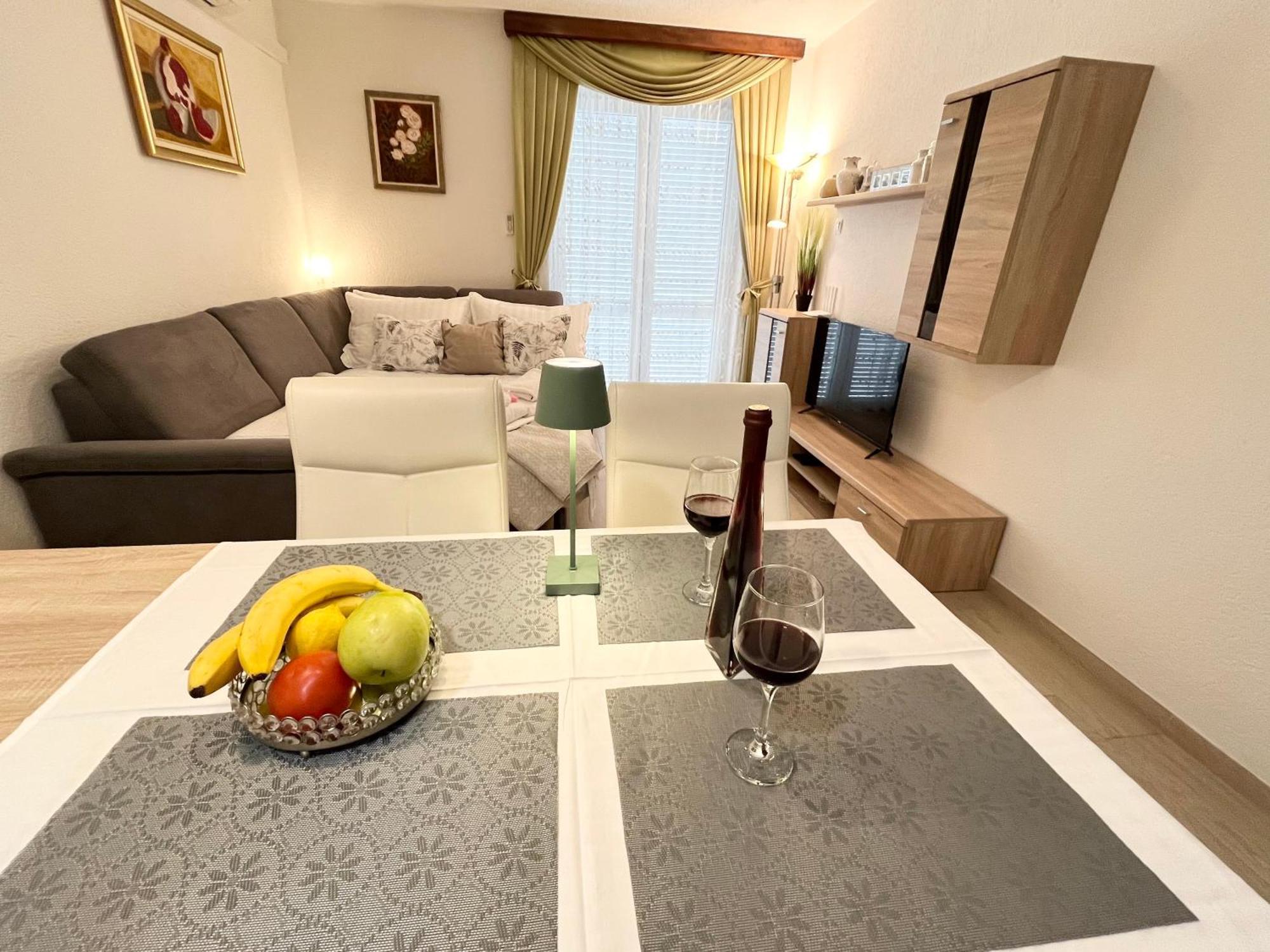 Apartments Irma Baška Voda المظهر الخارجي الصورة