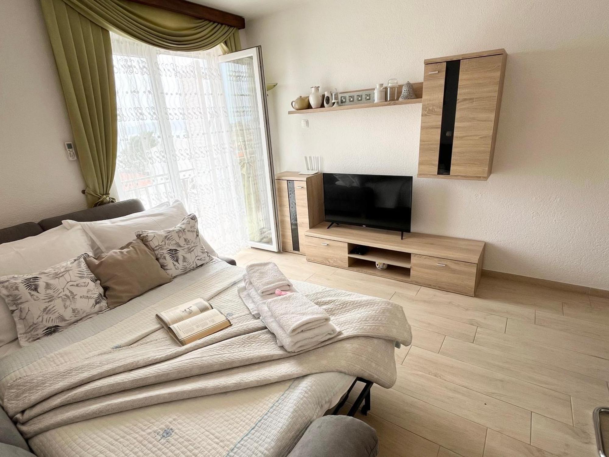 Apartments Irma Baška Voda المظهر الخارجي الصورة