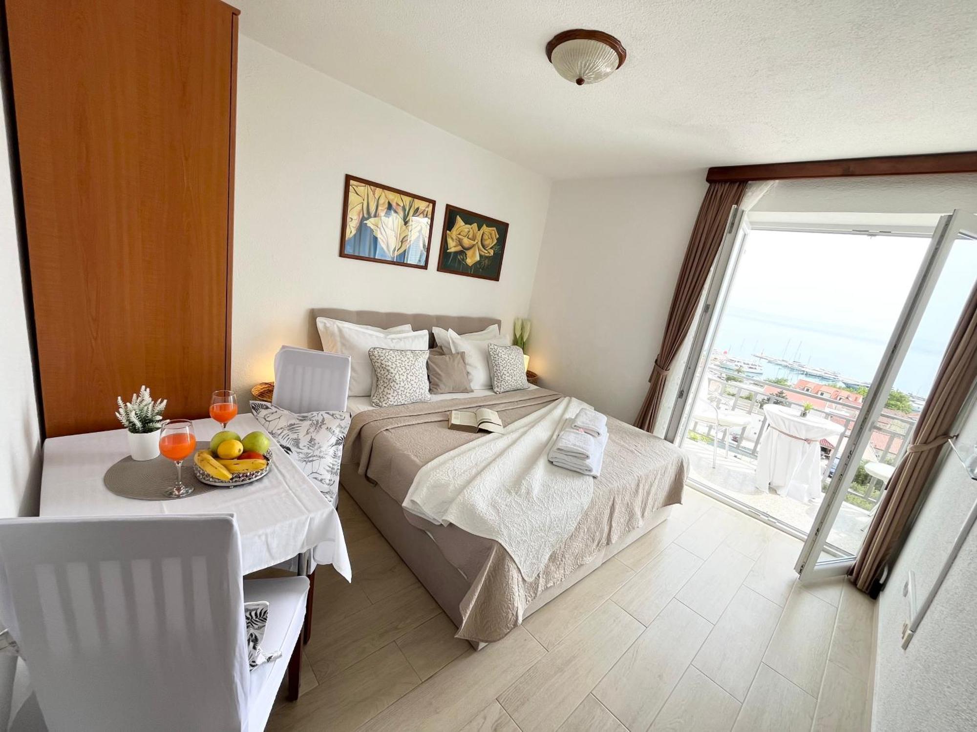 Apartments Irma Baška Voda المظهر الخارجي الصورة