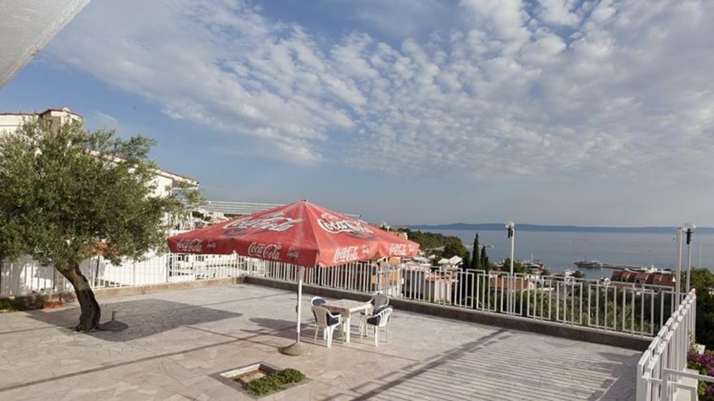 Apartments Irma Baška Voda المظهر الخارجي الصورة