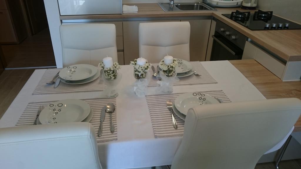 Apartments Irma Baška Voda المظهر الخارجي الصورة