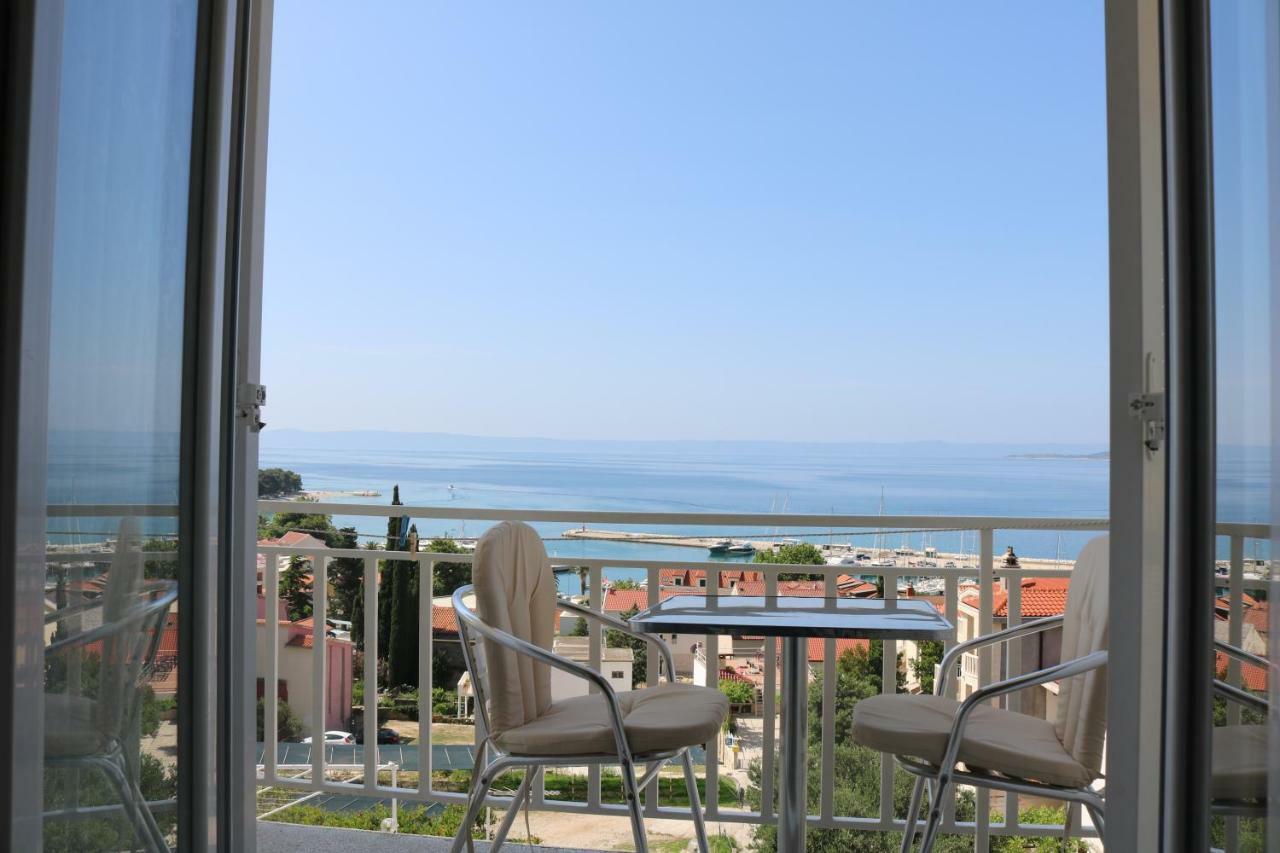 Apartments Irma Baška Voda المظهر الخارجي الصورة